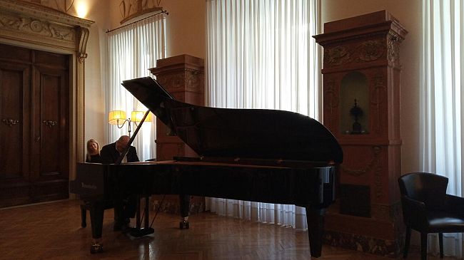 Stamani George Vatchnadze al Bösendorfer Lounge