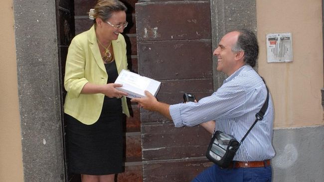 Shopping online: record di consegne a Firenze per SDA