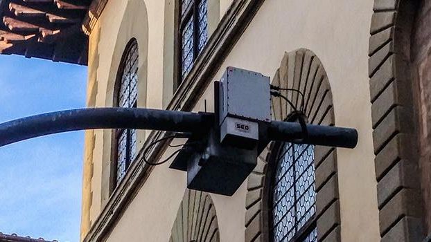 Via delle Casine, arriva la porta telematica