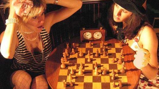 Musica: il 1 febbraio ecco il rock adrenalinico delle veneziane Amavo e delle fiorentine Her