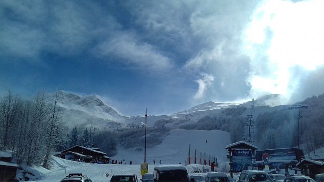 Neve in Toscana: torna il sole con le piste fresche, week end perfetto