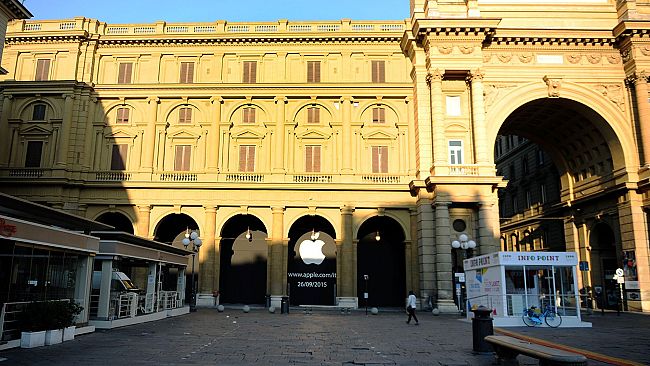Nuova apertura dell'Apple Store a Firenze