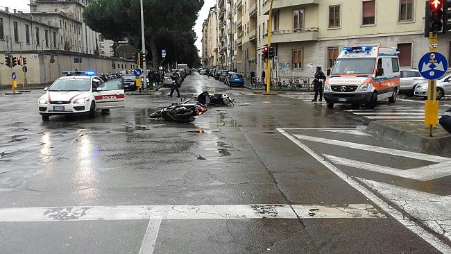 Incidente stradale con testimone falso