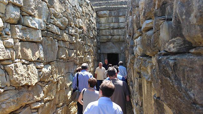 Sesto Fiorentino: riaperta la Tomba etrusca della Montagnola