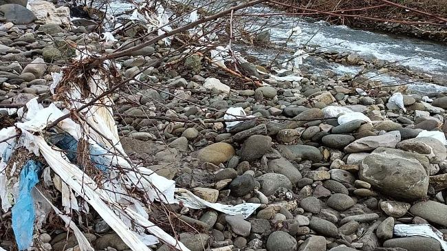 Missione Arno Pulito: ripuliamolo dalle plastiche