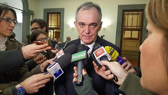 Ordinanza riaperture, Rossi si scusa per il ritardo: 