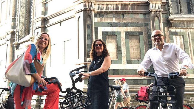 Bike Sharing, le foto del primo giorno: ecco come fare e quanto costa 