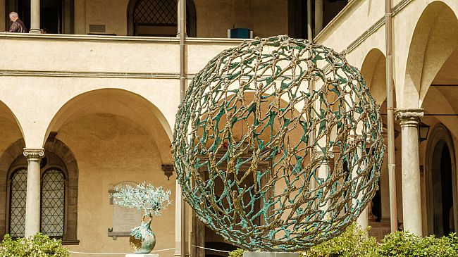 'Humanitas. La Forza dell’Amore' prorogata al 30 novembre 