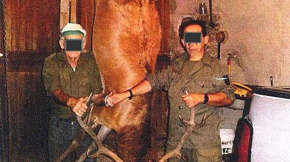 Bracconieri con la mania del 'selfie', beccati