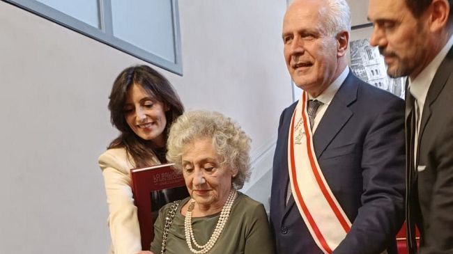 In Regione 100 anni di Firenze visti da Foto Locchi