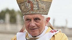 Oggi l'ultimo saluto a Benedetto XVI, a Firenze fedi diverse nel volontariato
