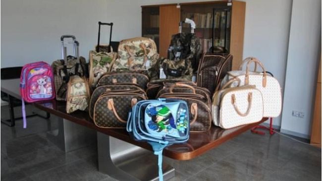 Produzione e commercio di articoli in pelle contraffatti