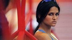 Miss Olimpiadi 2008 Leryn Franco si allena a Marina di Pietrasanta