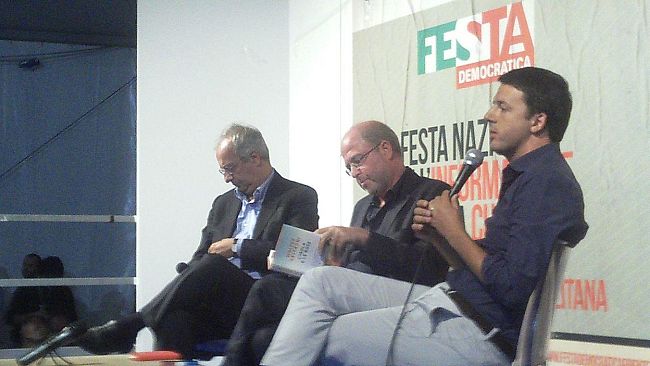 Veltroni a Renzi e Bersani: Berlusconi vuole spaccare il Pd, voi non sciupatelo