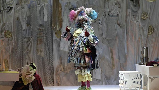 Tosca e Massimo Venturiello ne Il borghese gentiluomo di Molière