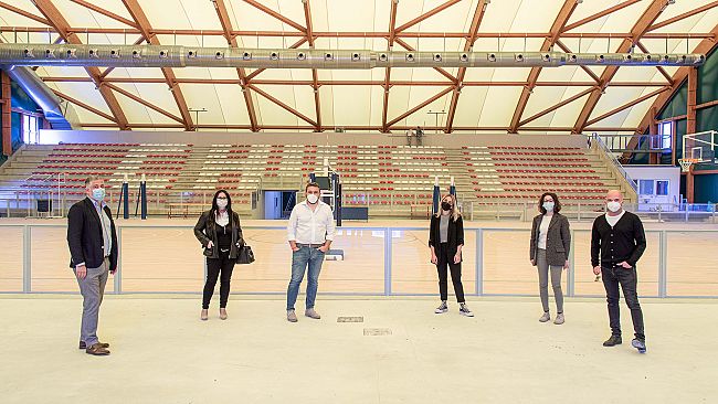 Professionisti sanitari: dati in aggiornamento per prenotare i vaccini