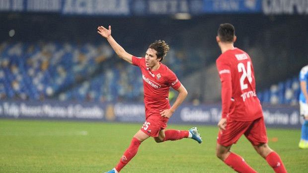 Viola corsari a Napoli: Chiesa e Vlahovic reti magiche