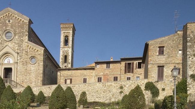 Chianti: Gratuiti per 3 anni 25 mq di suolo pubblico