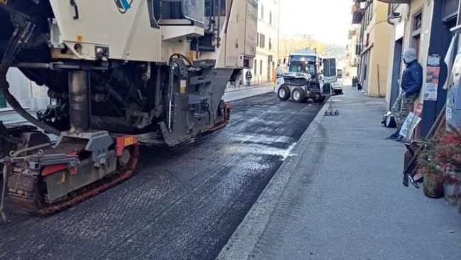 Partita l'asfaltatura del sottopasso di viale Talenti