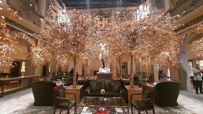 L’incanto delle feste prende vita a Four Seasons Hotel Firenze
