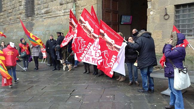 Chiude la falegnameria Fabbrani: presidio di protesta a Firenze