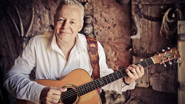 Tommy Emmanuel, la leggenda della chitarra, in concerto a Firenze