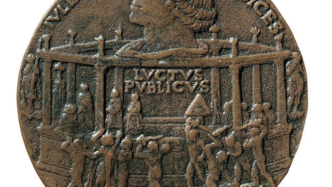 Vetrine di ultima generazione per le antiche medaglie del Bargello