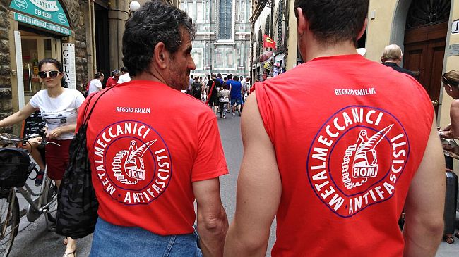 Metalmeccanici, 10mila in corteo a Firenze