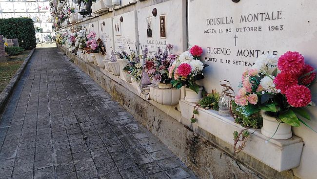 Eugenio Montale: il Premio Nobel ha la concessione scaduta al cimitero