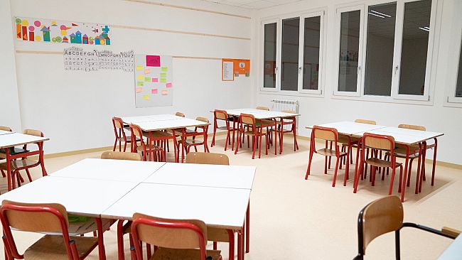 Borgo San Lorenzo: cinque classi lasciano i container