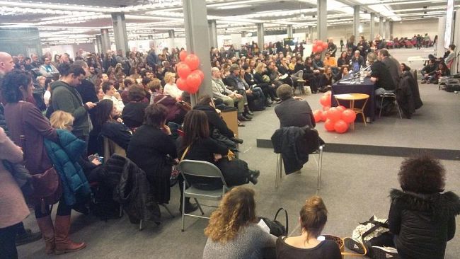 firenze-libro-aperto-posti-in-piedi-per-carlo-lucarelli