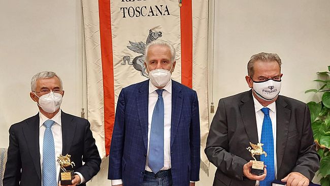 Pegaso d’oro a Rappuoli e Toscana Life Sciences