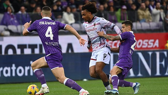 Viola più cuore che calcio, con il Bologna vittoria d'oro