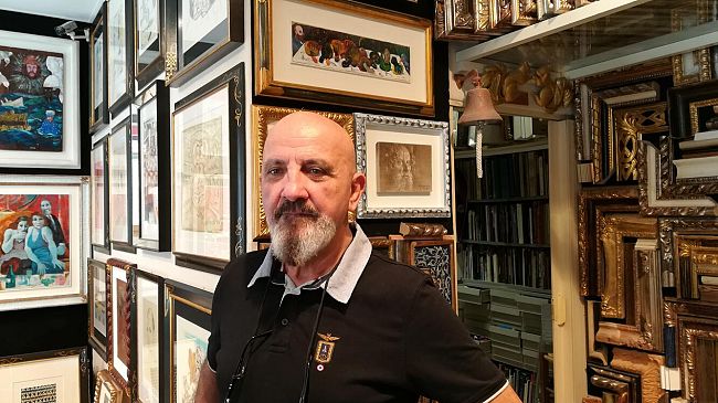 Artigiani a Firenze, quella splendida cornice: l'arte di conservare l'arte