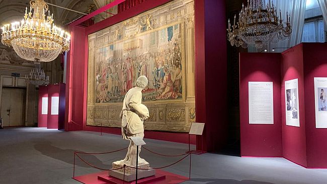 Palazzo Pitti, gli arazzi di Cosimo e la prima statua di Boboli