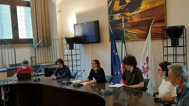 Scuola, giovedì 25 giugno molti scenderanno in piazza