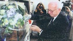 Enzo Biagi: ai funerali in Emilia anche il Gonfalone della Città di Indro Montanelli