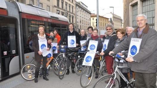 La Rete No Smog Firenze chiede di far salire la bicicletta sul tram