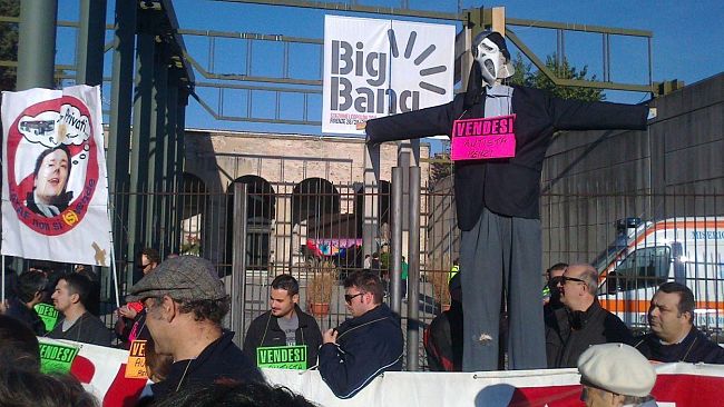 Leopolda: Renzi alla ribalta nazionale, ma stamani contestazioni in strada