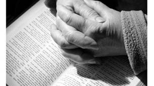 Prato: Tonino Guerra e i guardatori della luna