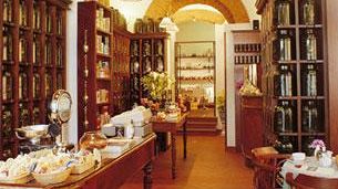 La Via del Tè in piazza Ghiberti