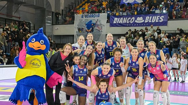 Volley Donne: Scandicci rullo compressore 
