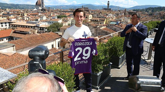 Presentato Álvaro Odriozola Arzallus