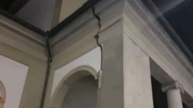 Barberino: a 10 giorni giorni dal terremoto riapre il traffico davanti alla Pieve