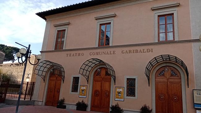 teatro-garibaldi-figline-guarda-al-futuro