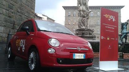 Car Sharing a Firenze, con Enjoy la 500 sfida la Smart
