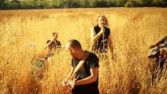 Gatti Mezzi e I Matti delle Giuncaie: band toscane tra ironia e musica d'autore