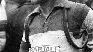 b005032115-firenze-ricorda-il-suo-ginettaccio