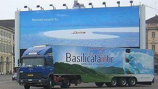 Basilicata in Tir: seduzioni in viaggio fa tappa a Firenze