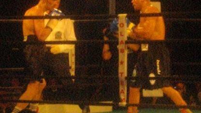 Boxe: Firenze si infiamma per Bundu, local hero